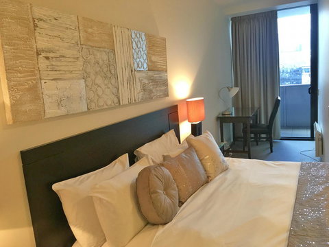 Dockland Kings Lucky 805 - Darwin Holiday 11