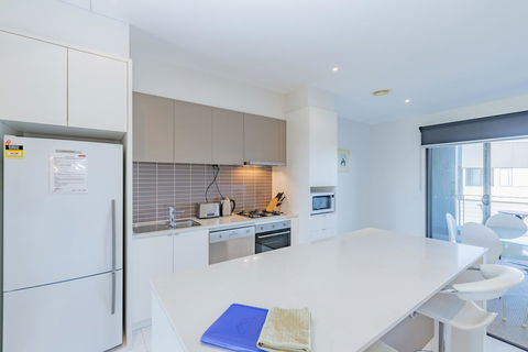 Stylish 3 Bedroom Townhouse - Free Parking - Darwin Holiday 11
