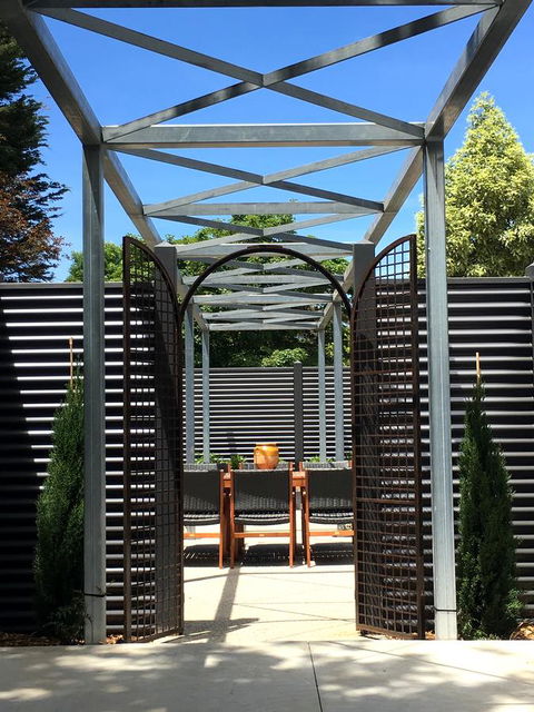 Silverwood House - Darwin Holiday 12