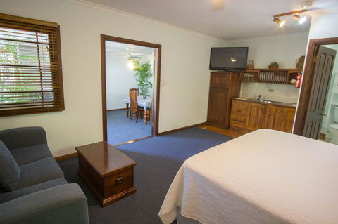 Debbie\'s Place - Darwin Holiday 42