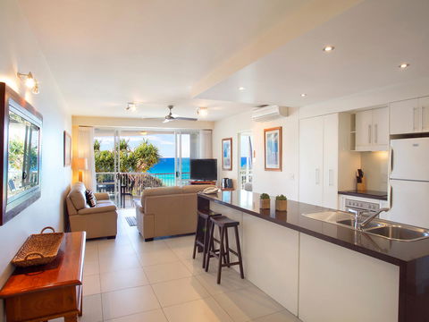 La Mer Sunshine Beachfront - Darwin Holiday 3