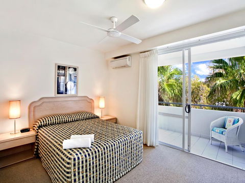 La Mer Sunshine Beachfront - Darwin Holiday 25
