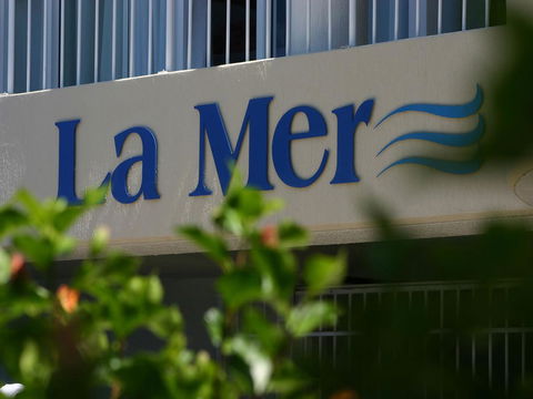 La Mer Sunshine Beachfront - Darwin Holiday 13