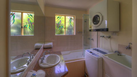 Rainbow Getaway Holiday Apartments - Darwin Holiday 29