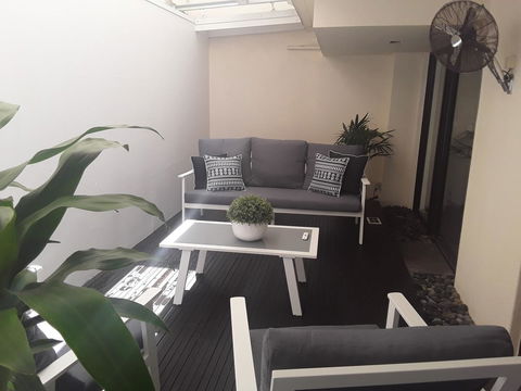 Sunseeker Holiday Apartments - Darwin Holiday 12