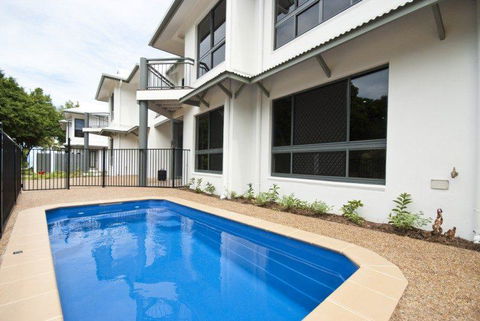 Woodville Beach Townhouse 6 - Darwin Holiday 5