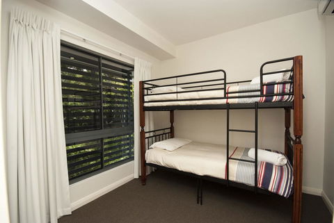 Woodville Beach Townhouse 6 - Darwin Holiday 1