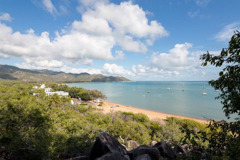Sails On Horseshoe - Darwin Holiday 40
