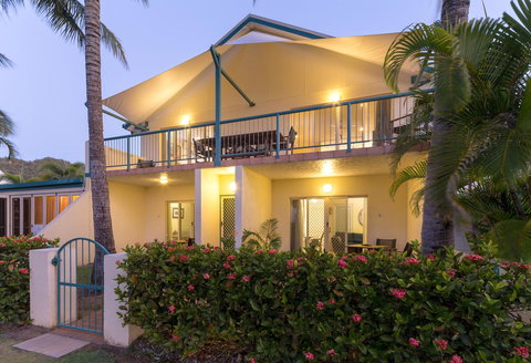 Sails On Horseshoe - Darwin Holiday 8