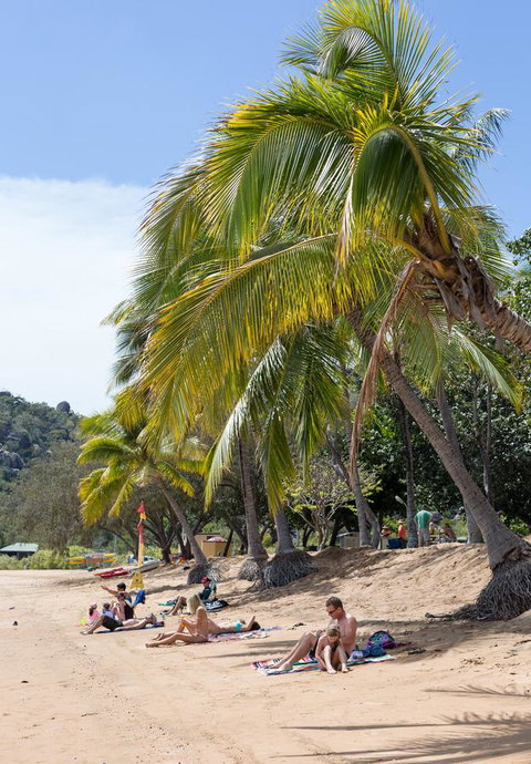 Sails On Horseshoe - Darwin Holiday 14