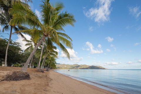 Sails On Horseshoe - Darwin Holiday 12