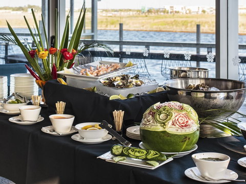 Mercure Sunshine Coast Kawana Waters - Darwin Holiday 35