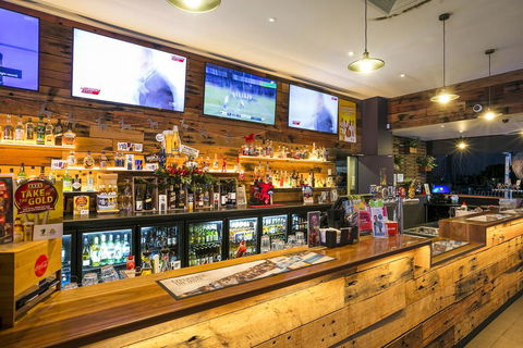 Nightcap At Kawana Waters Hotel - Darwin Holiday 17