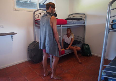 Backpackers At 1770 - Darwin Holiday 13