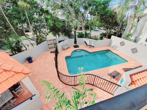 Parkshores Sunshine Beach Noosa Holiday Apartments - Darwin Holiday 2