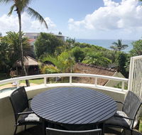 Sunshine Beach Luxe Apartment - Darwin Holiday
