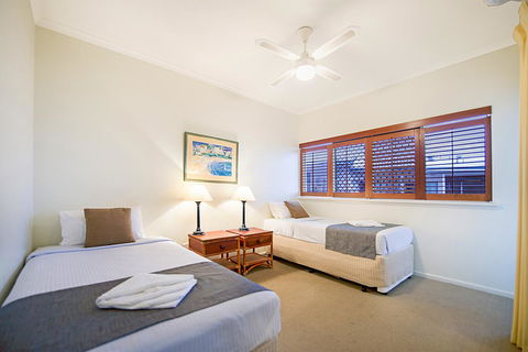 Whale Watch Ocean Beach Resort - Darwin Holiday 11