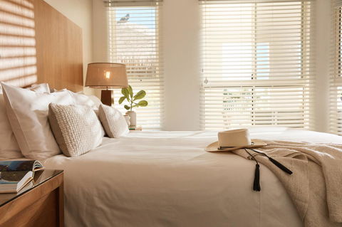 Sea Change Beachfront Apartments - Darwin Holiday 6