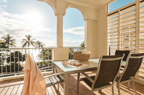 Sea Change Beachfront Apartments - Darwin Holiday 0