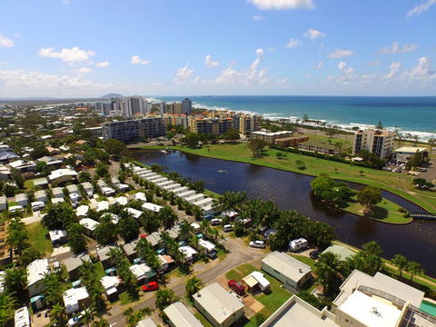 Alex Beach Cabins And Tourist Park - Darwin Holiday 0