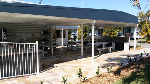 Alex Beach Cabins And Tourist Park - Darwin Holiday 21
