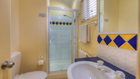 Alex Beach Cabins And Tourist Park - Darwin Holiday 3