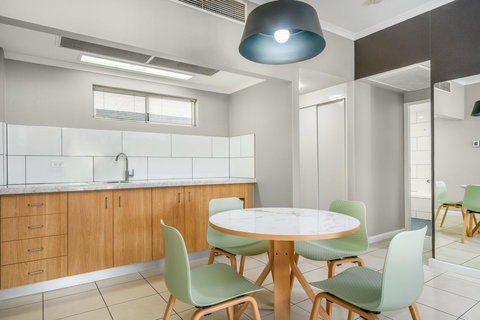 Hotel Grand Chancellor Palm Cove - Darwin Holiday 16