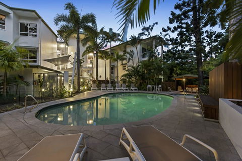 The Lookout Resort Noosa - Darwin Holiday 2