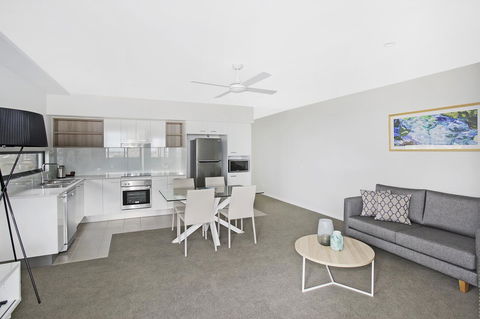 Direct Collective - Sea Breeze Mooloolaba - Darwin Holiday 24