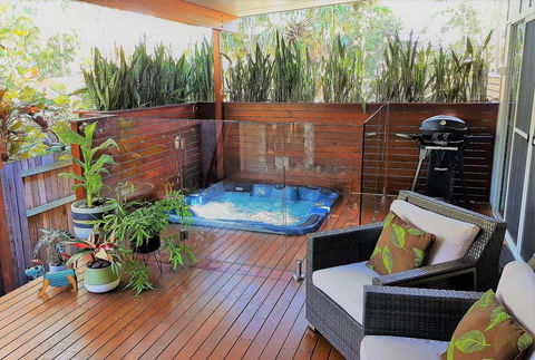 Pandanus Spa Cottage - Darwin Holiday 0