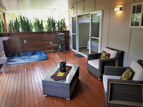 Pandanus Spa Cottage - Darwin Holiday 5
