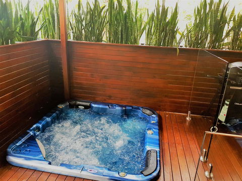 Pandanus Spa Cottage - Darwin Holiday 6