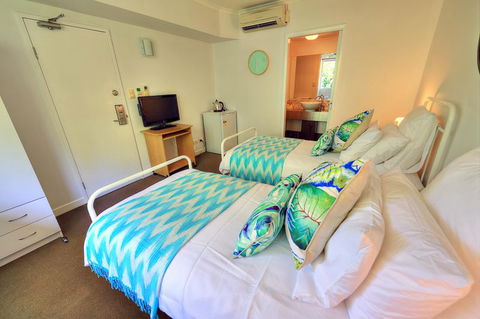 Mango Lagoon Sunbird Retreat - Darwin Holiday 17