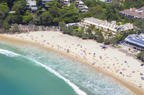 Netanya Noosa Beachfront Resort - Darwin Holiday 1
