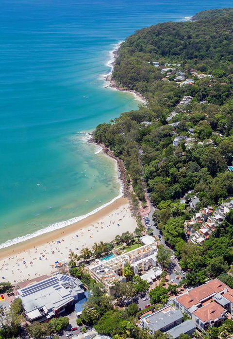 Netanya Noosa Beachfront Resort - Darwin Holiday 43