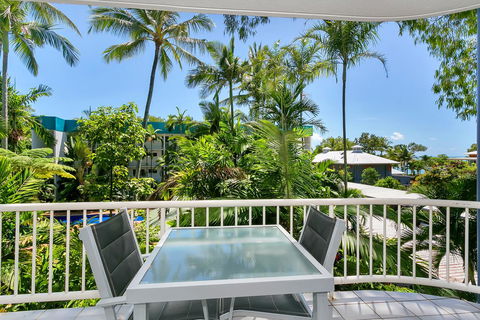 Agincourt Beachfront Apartments - Darwin Holiday 4