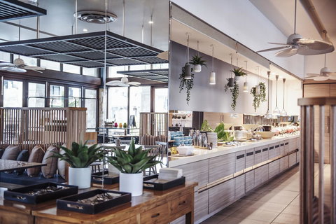 Pullman Port Douglas Sea Temple Resort And Spa - Darwin Holiday 3