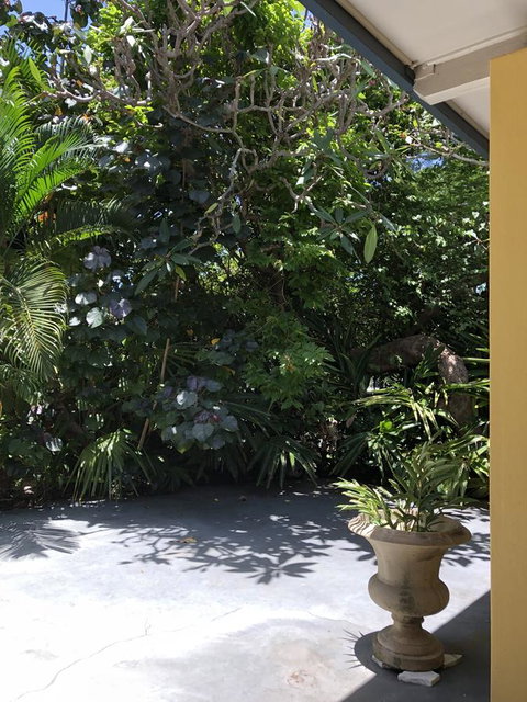 Serenity - Darwin Holiday 12