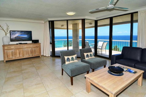 Coolum Caprice - Darwin Holiday 32