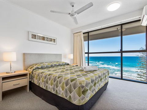 Coolum Caprice - Darwin Holiday 8