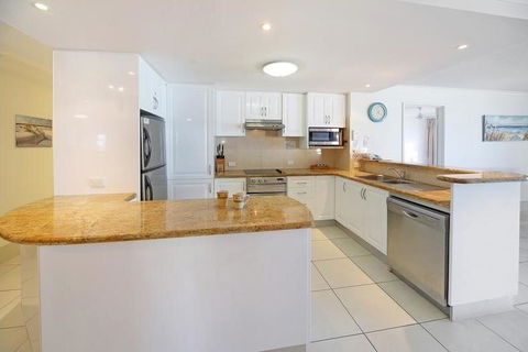 Coolum Caprice - Darwin Holiday 5