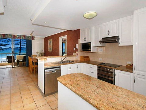 Coolum Caprice - Darwin Holiday 30