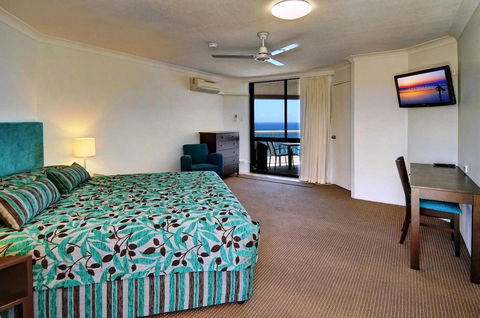 Coolum Caprice - Darwin Holiday 21