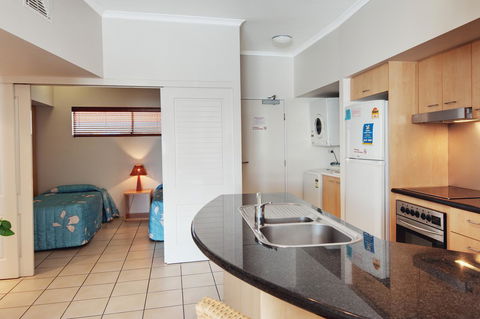 Rolling Surf Resort - Darwin Holiday 19