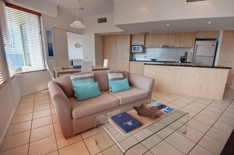Rolling Surf Resort - Darwin Holiday 5