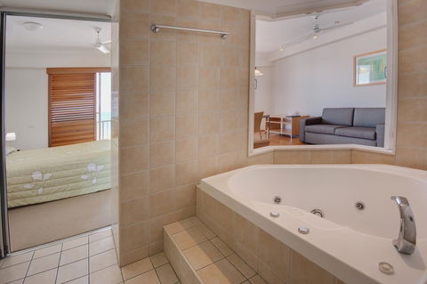 Rolling Surf Resort - Darwin Holiday 7