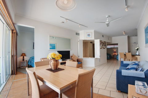 Rolling Surf Resort - Darwin Holiday 20