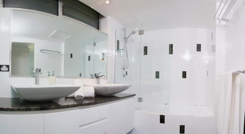 Poinciana 112 - Darwin Holiday 11