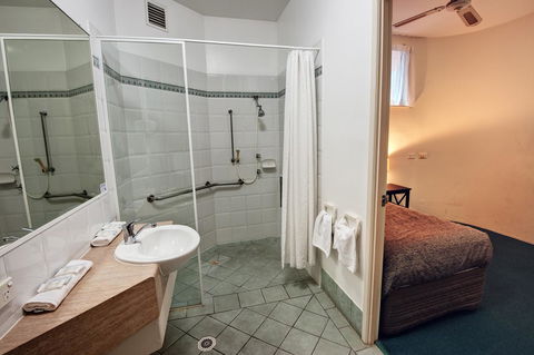 Nautilus Resort Mooloolaba - Darwin Holiday 40