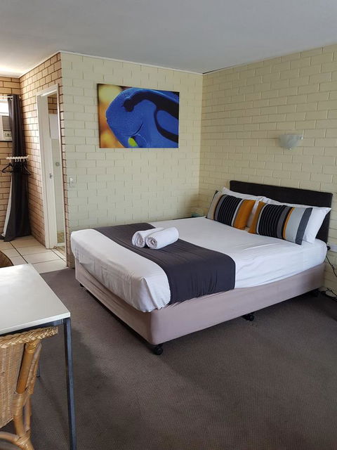Twin Pines Motel - Darwin Holiday 21